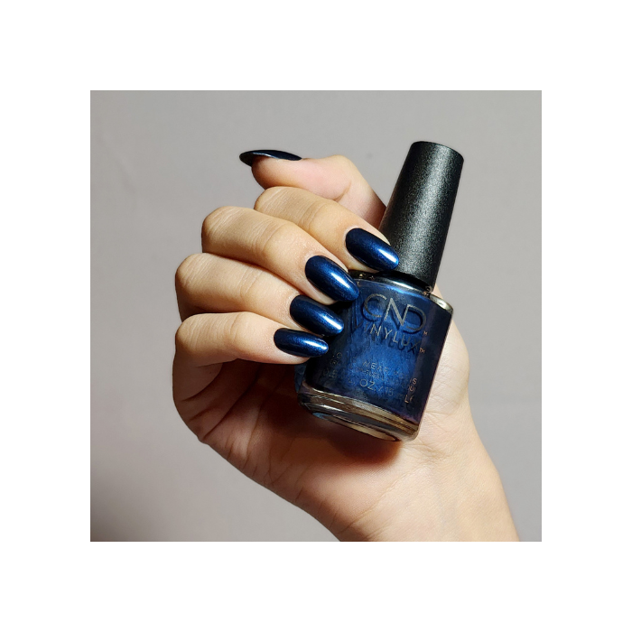 CND Vinylux Midnight Flight